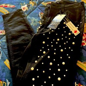 Frank Lyman Design Pearl embellished black jeans size Small